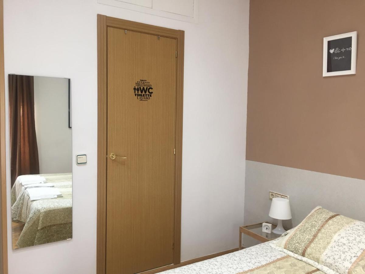 Alojamiento Jaen Madrid Exterior photo