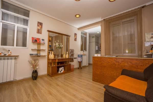 Alojamiento Jaen Madrid Exterior photo