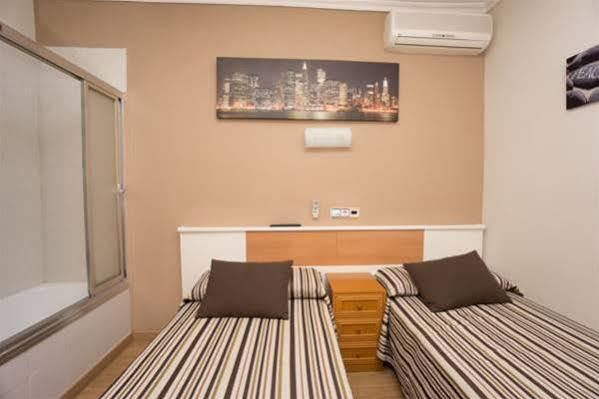 Alojamiento Jaen Madrid Exterior photo
